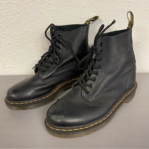Dr.Martens Black Leather Pascal Lace Up Combat Boots Size 9
